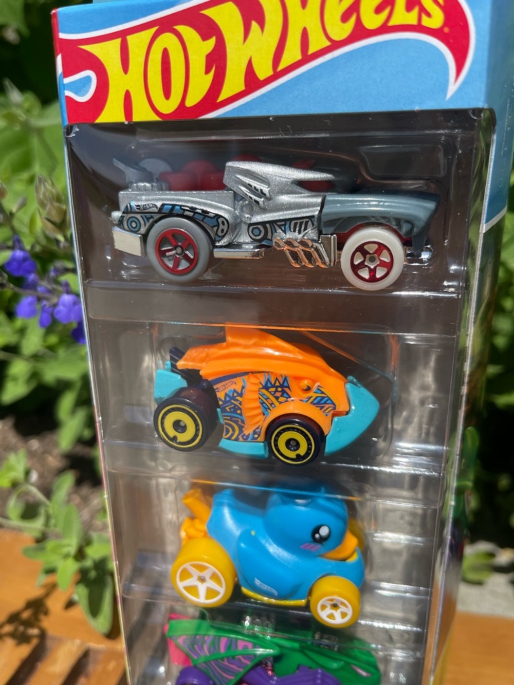 2025 Hot Wheels Street Beasts 5 Pack Toy Cars, Rare Blue Duck N’ Roll - Picture 3 of 4